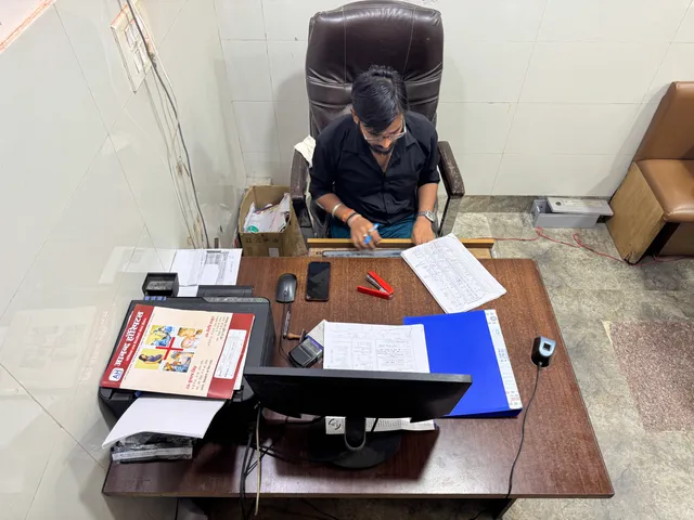 Consultation room — another view